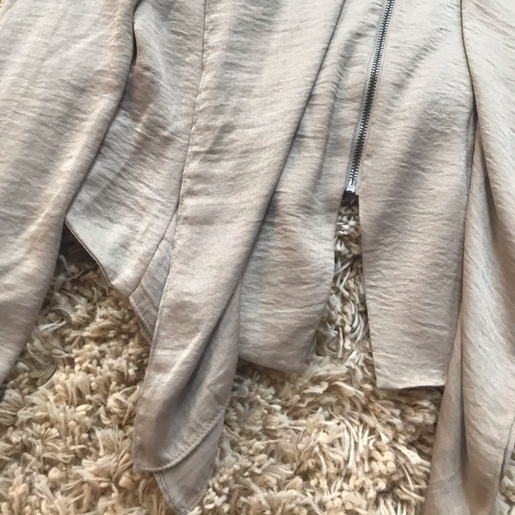 BCBG Flora Ruffle-Front Jacket - Picture 3 of 7